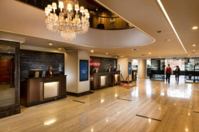 Stamford Plaza Adelaide, Adelaide